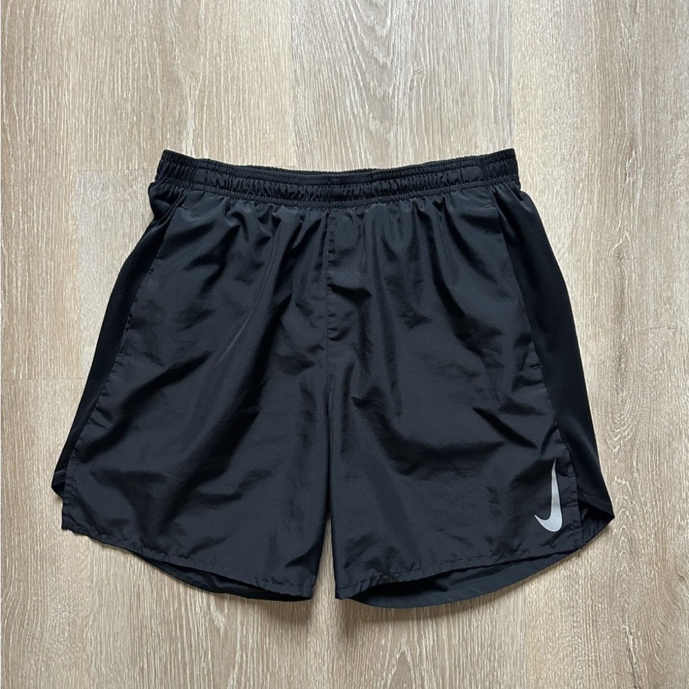 Nike Men's Black and Gray Athletic Shorts